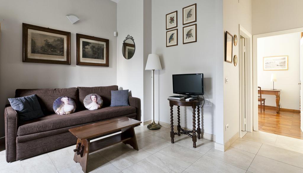 Italianway-Reggimento Savoia Apartamento Milão Exterior foto